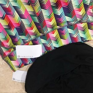 NEVER WORN FABLETICS SET!!